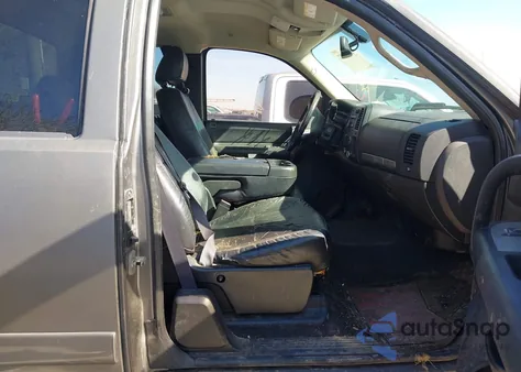 2008 Chevrolet Silverado 1500 Lt1 z USA, uszkodzony, nr VIN 1GCEC19058Z146262